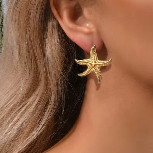 Golden Starfish Earrings - Picture 4 of 9